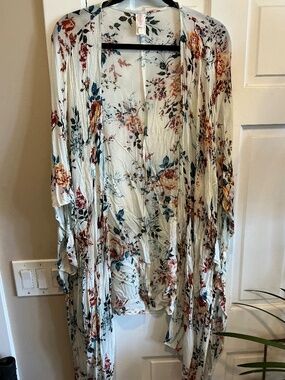 Lightweight kimono in spring colors! Plus size XXL
